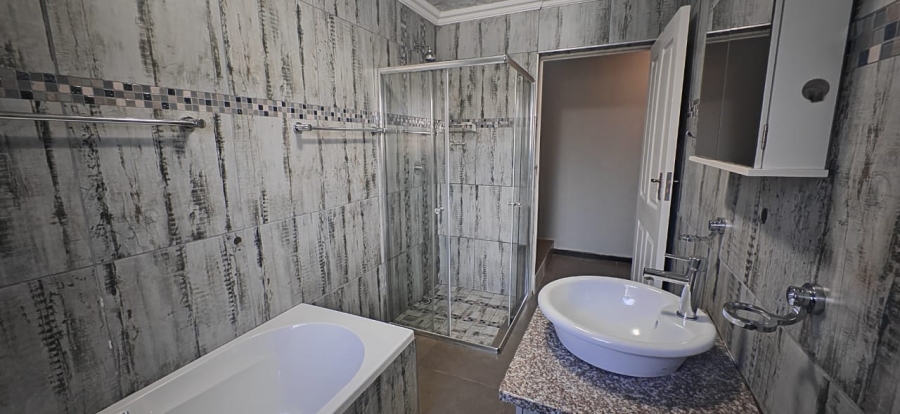 3 Bedroom Property for Sale in Seemeeu Park Western Cape